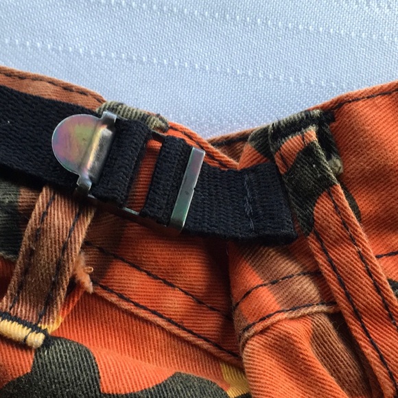 Bright High Waist Camo Pants - Picture 5 of 5
